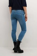 Charger l'image dans la galerie, JEAN CREAM CRLAYA ANKLE JOG DENIM PANT