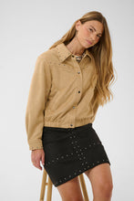 Charger l'image dans la galerie, VESTE SIMILI-SUÈDE BOMBER CREAM CRWINNY JACKET 10615180
