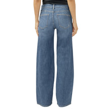 Charger l'image dans la galerie, SUKI WIDE LEG SILVER JEAN L93905CKF326