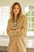 Charger l'image dans la galerie, VESTE SIMILI-SUÈDE BOMBER CREAM CRWINNY JACKET 10615180