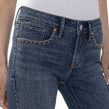 Charger l'image dans la galerie, SUKI SLIM BOOT CUT SILVER JEAN L93616CVS361