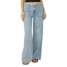 Charger l'image dans la galerie, JEAN JAMBE LARGE LIGHT WEIGTH KNIT PANT SILVER JEANS L63902LWK201