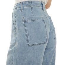 Charger l'image dans la galerie, JEAN JAMBE LARGE LIGHT WEIGTH KNIT PANT SILVER JEANS L63902LWK201