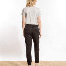 Charger l'image dans la galerie, PANTALON LOOK JOGGING LYOCELL ELORA 21BAC