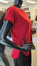 Charger l&#39;image dans la galerie, HAUT T-SHIRT COL ROND LUREX ICHI IHREBEL SS6 20109945 DAHLIA RED 191555
