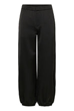 Charger l'image dans la galerie, PANTALON SATINÉ JAMBE BALLON CREAM CRCOCAMIA SATEEN BALLOON PANT 10615575
