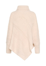 Charger l&#39;image dans la galerie, PONCHO TRICOT POINTELLE COL ROULÉ AVEC MANCHES CREAM CRHOLIDAY 10612387 100233
