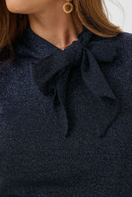 Charger l'image dans la galerie, HAUT TRICOT LUREX S/M COL MONTANT AVEC CRAVATE CREAM CRZARIA KNIT SS PULLOVER 10615521
