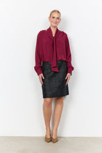 Charger l'image dans la galerie, HAUT BLOUSE MANCHE LONGUE COL V AVEC ÉCHARPE SOYA CONCEPT CATH 15 500127
