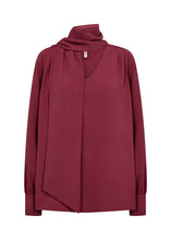 Charger l'image dans la galerie, HAUT BLOUSE MANCHE LONGUE COL V AVEC ÉCHARPE SOYA CONCEPT CATH 15 500127
