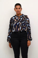 Charger l&#39;image dans la galerie, BLOUSE MANCHE LONGUE IMPRIMÉ KAFFE CURVE KCMARGA 10582663
