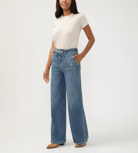 Charger l&#39;image dans la galerie, HIGHLY DESIRABLE BELTED ULTRA WIDE LEG SILVER JEAN L28970ADM314
