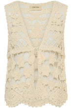 Charger l'image dans la galerie, VESTE EN CROCHET TRICOT SANS MANCHE CREAM CRLOTU VEST 10614909
