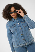 Charger l'image dans la galerie, VESTE DE JEAN TAILLE PLUS KAFFE CURVE KCVILANA DENIM JACKET 10584088
