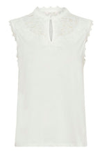 Charger l'image dans la galerie, HAUT CAMISOLE COL MONTANT DENTELLE CREAM CRSUNY TOP 10614886-110602

