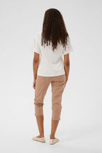 Charger l'image dans la galerie, HAUT COL V MANCHES COURTES AVEC DENTELLE CREAM CRSUNY T-SHIRT 10614882-110602
