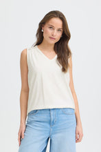 Charger l'image dans la galerie, HAUT CAMISOLE COL V BRETELLE LARGE DENTELLE B.YOUNG BYPANDINNA LACE TOP 20819040
