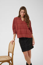 Charger l'image dans la galerie, HAUT BLOUSE MANCHE COUDE BOUFFANTE CREAM CRLYC BLOUSE 10615245
