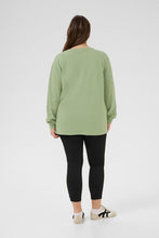 Charger l'image dans la galerie, CHANDAIL COL ROND PALM SPRING MANCHE LONGUE TAILLE PLUS KAFFE CURVE KCSUS SWEATSHIRT 10583906
