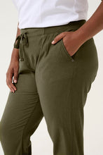 Charger l'image dans la galerie, PANTALON CAPRI TAILLE PLUS KAFFE CURVE KCNANA CAPRI PANTS 10580057 190511
