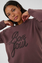 Charger l'image dans la galerie, CHANDAIL COL ROND BONJOUR BRODÉ MANCHE LONGUE TAILLE PLUS KAFFE CURVE KCBERLA SWEATSHIRT 10583385
