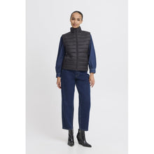 Charger l&#39;image dans la galerie, VESTE SANS MANCHE MATELASSÉE B.YOUNG BYBERTA COLLAR WAISTCOAT 20816939
