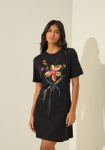 Charger l'image dans la galerie, ROBE T-SHIRT PRINT FLEURS LEZ A LEZ 3604E

