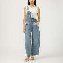 Charger l'image dans la galerie, SALOPETTE OVERALL BARREL LEG SILVER JEANS L70204HDR281
