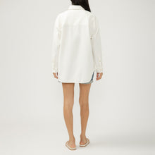 Charger l'image dans la galerie, HAUT BLOUSE CHEMISE DE PLAGE OVERSIZE MANCHE LONGUE SILVER BEACH SHIRT LS4302LCC677
