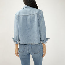 Charger l'image dans la galerie, HAUT BLOUSE CHEMISE CROP MANCHE LONGUE SILVER JEANS LIGHT WEIGHT KNIT SHIRT LS4305LWK201
